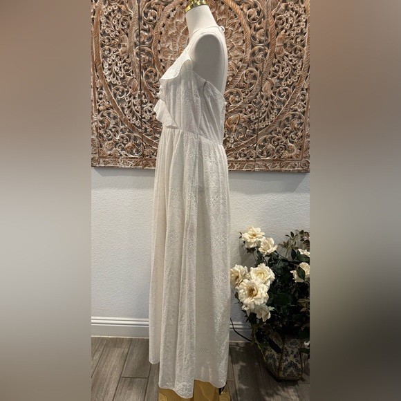 Betsey Johnson White Halter Eyelet Dress Flutter Neckline, Bridal, Wedding, Boho - Picture 7 of 16